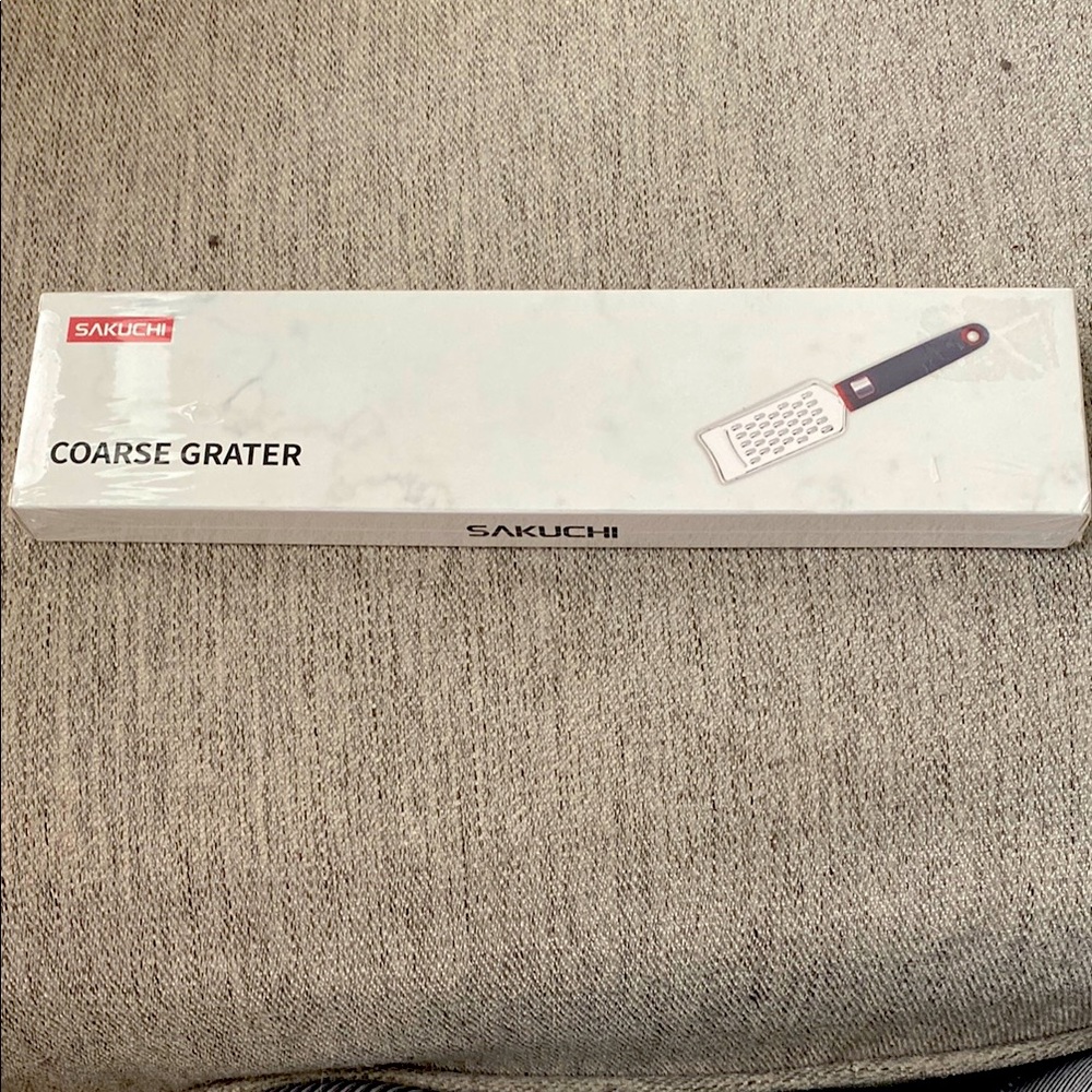 Sakuchi Coarse Grater with Black Handle